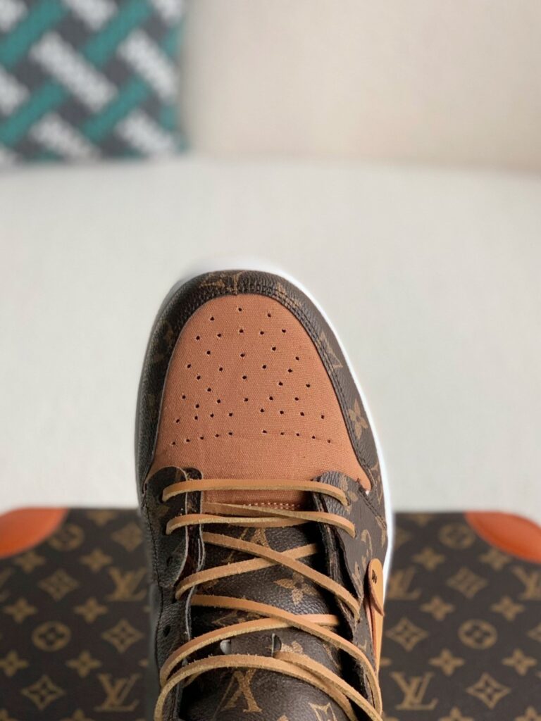 Nike Air Jordan 1 x LV  Sneaker High-tops