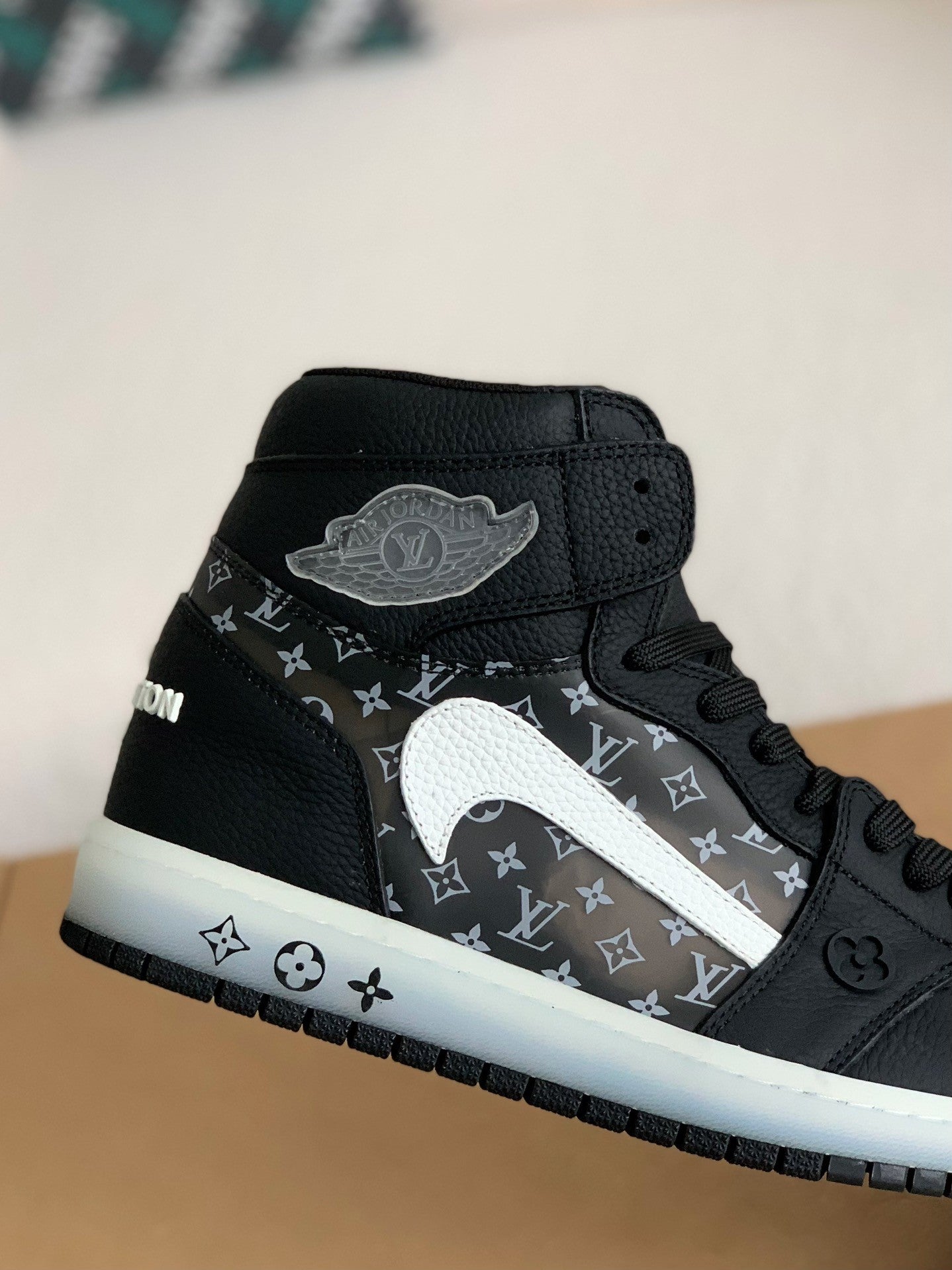 Nike Air Jordan 1 x LV - Triple Black Monogram Edition