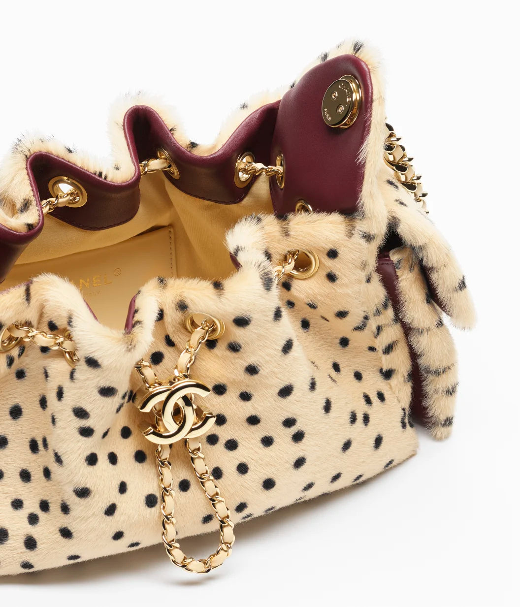 CHANEL 25 Small Handbag