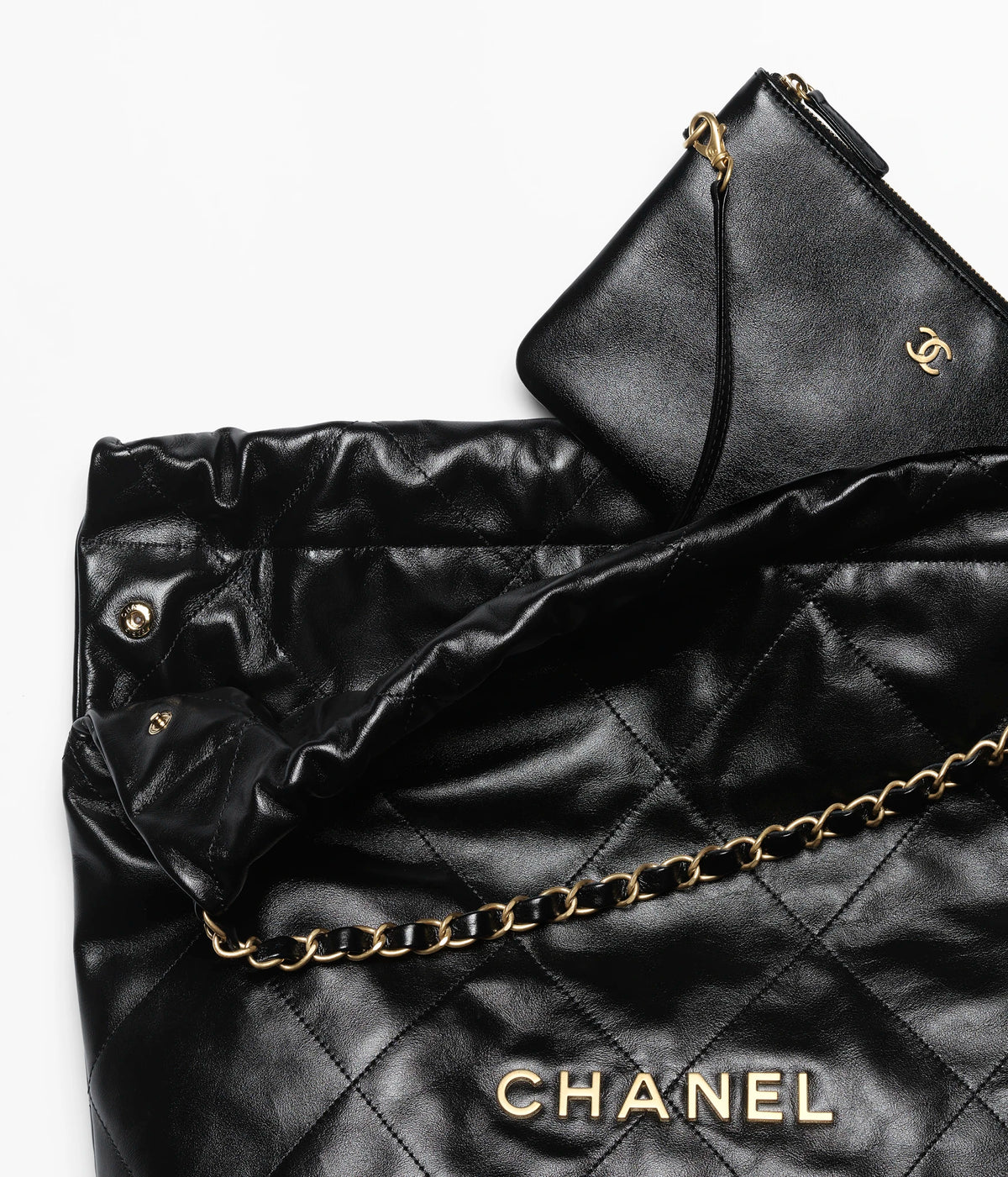 CHANEL 22 Handbag