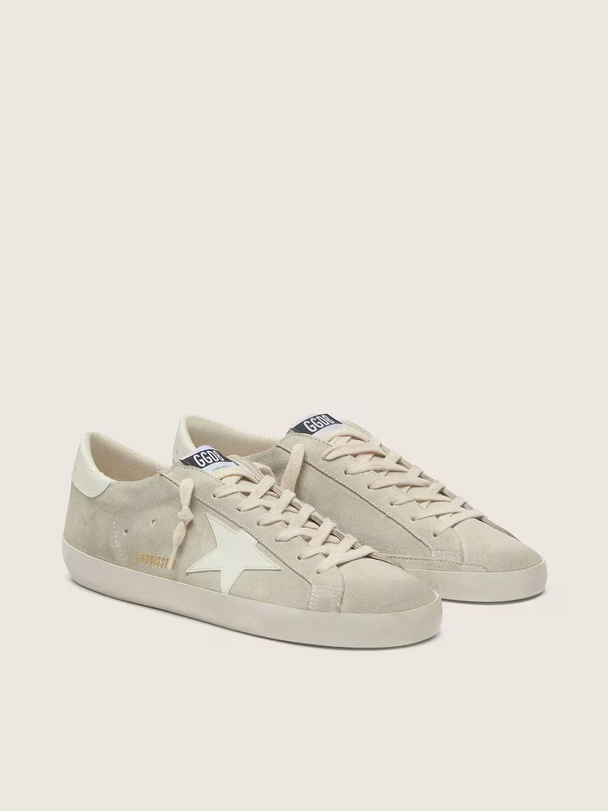 Golden Goose Super-Star in light gray suede with white leather star