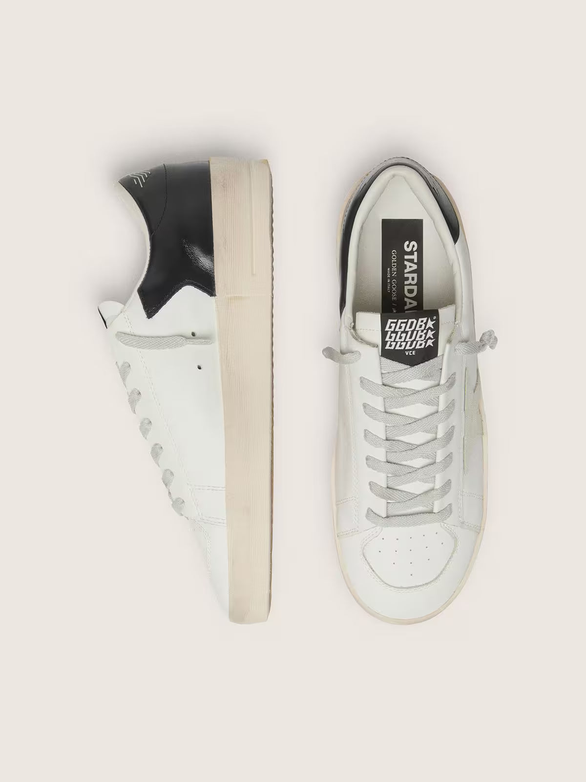 Golden Goose Stardan with star in ice-gray suede and blu-navy heel tab