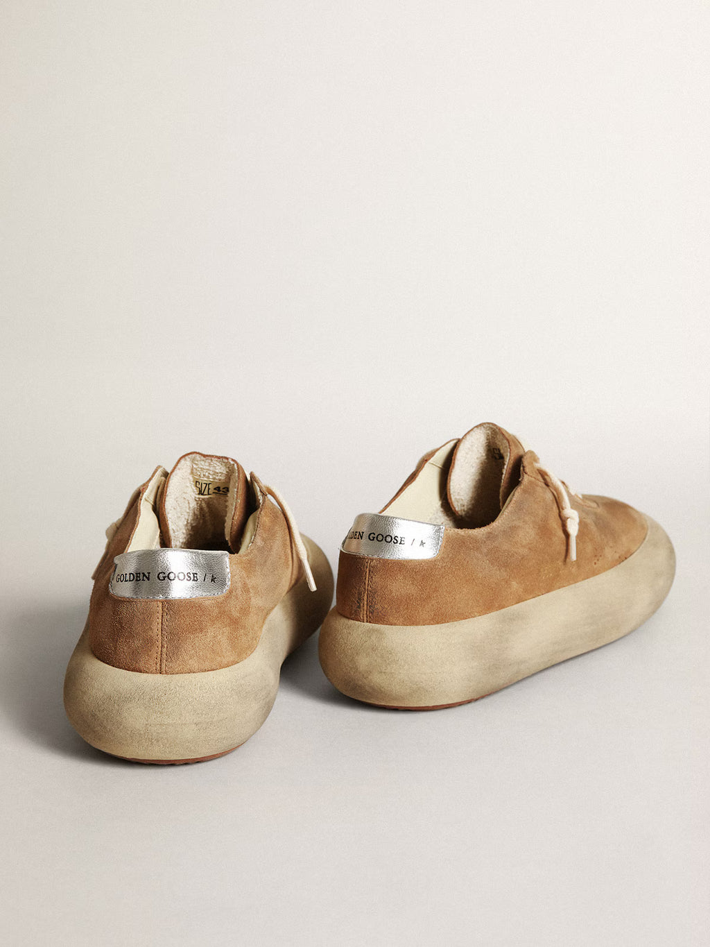 Golden Goose Space-Star in tobacco-colored suede