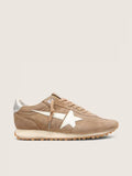 Golden Goose Marathon in tobacco suede with white star