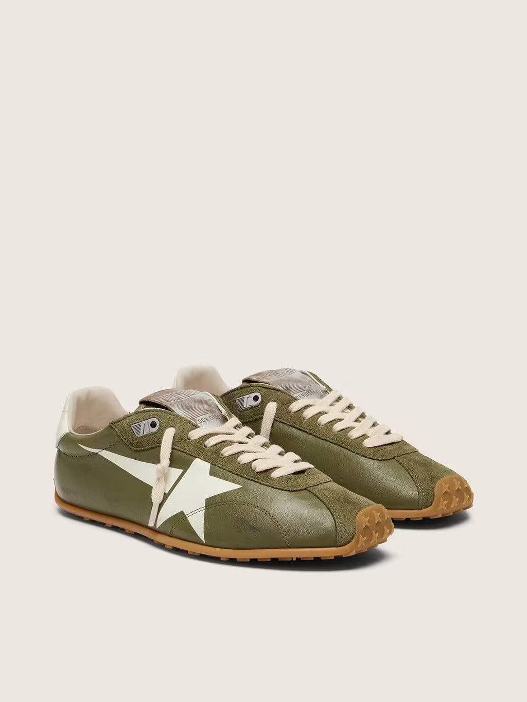 Golden Goose Marathon Speed in olive-green leather with cream star