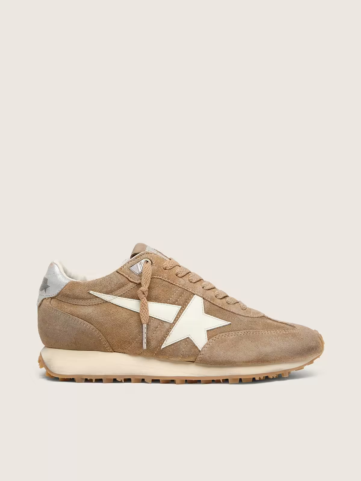 Golden Goose Marathon in tobacco suede with white star