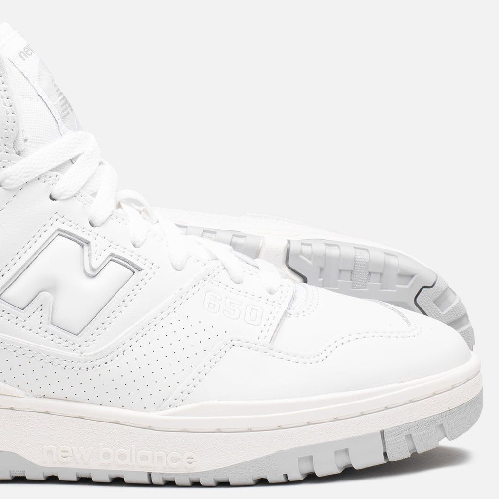650 - WHITE / WHITE
