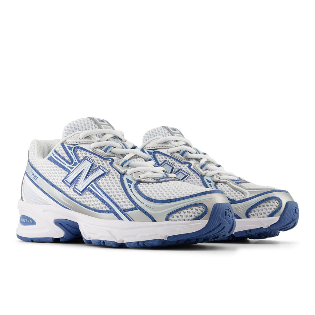 740 - WHITE / ICE BLUE