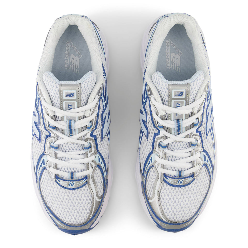 740 - WHITE / ICE BLUE