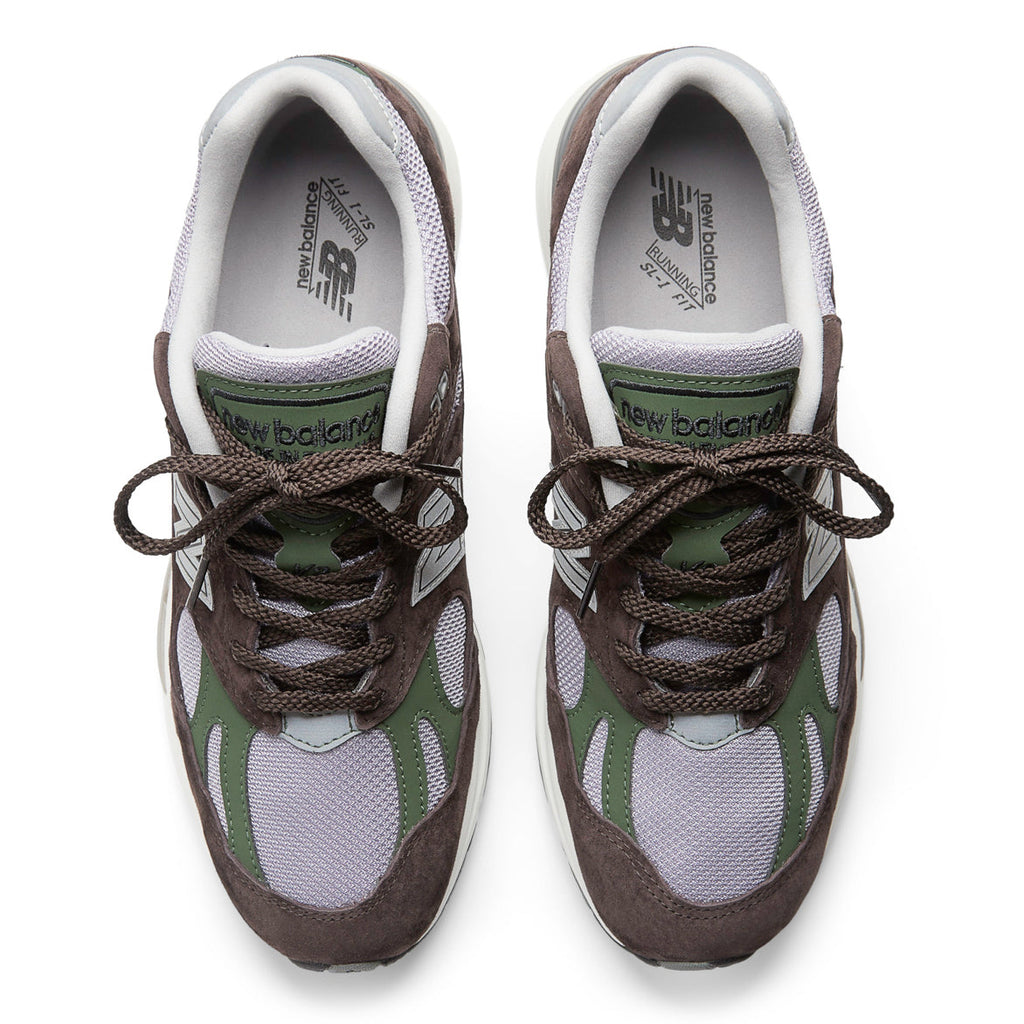 991V2 MADE IN THE UK "ESSENTIALLY OFFBEAT" - LICORICE / LAVENDER GREY
