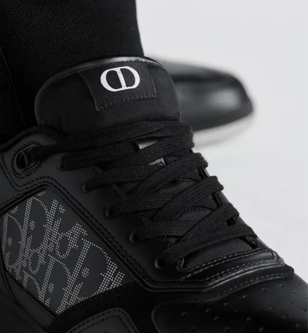 B27 Uptown Low-Top Sneaker