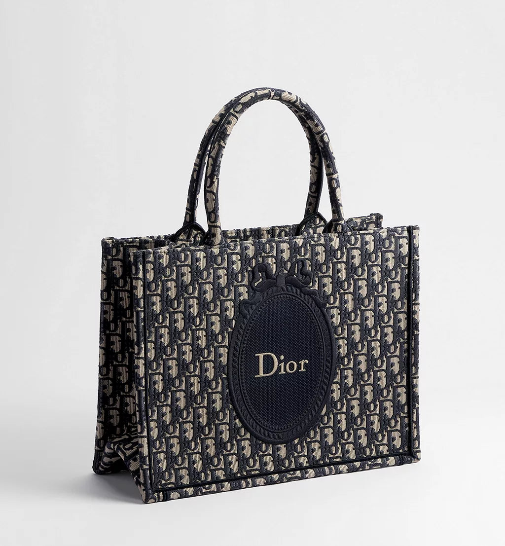 Medium Dior Book Tote with Strap Blue Dior Oblique Jacquard and Embroidered Dior Médaillon