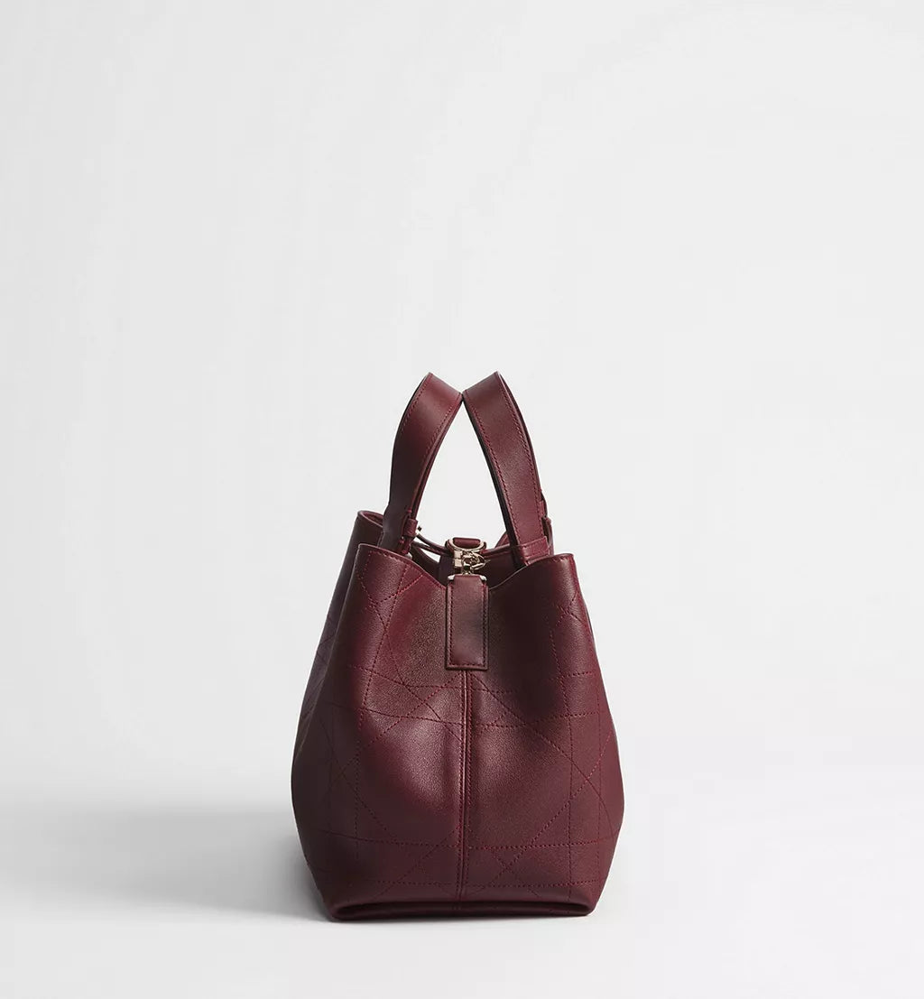 Medium Dior Toujours Bag Hermitage Red Flat Macrocannage Calfskin