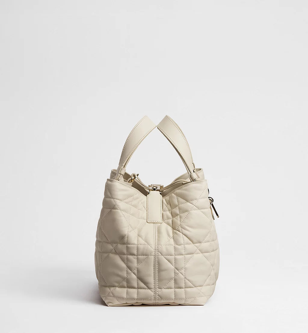 Medium Dior Toujours Bag Craie Macrocannage Calfskin