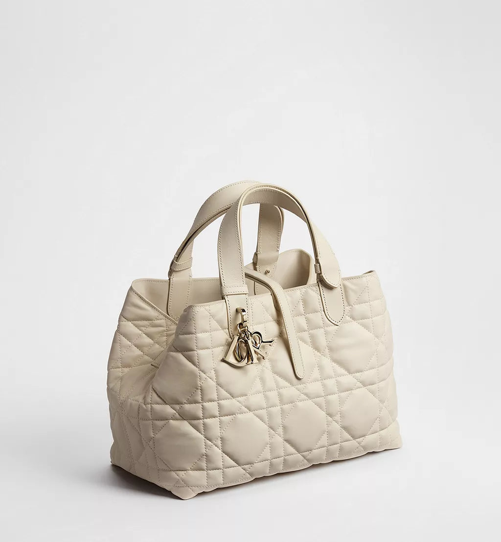 Medium Dior Toujours Bag Craie Macrocannage Calfskin