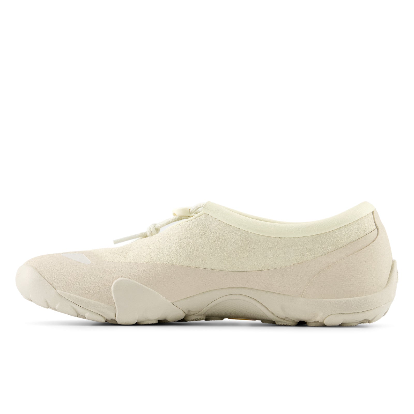 NB X TOKYO DESIGN STUDIO MT10T V1 "ANGORA / MOONBEAM"