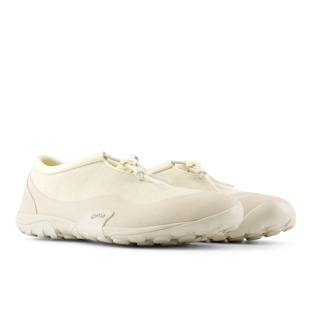 NB X TOKYO DESIGN STUDIO MT10T V1 "ANGORA / MOONBEAM"
