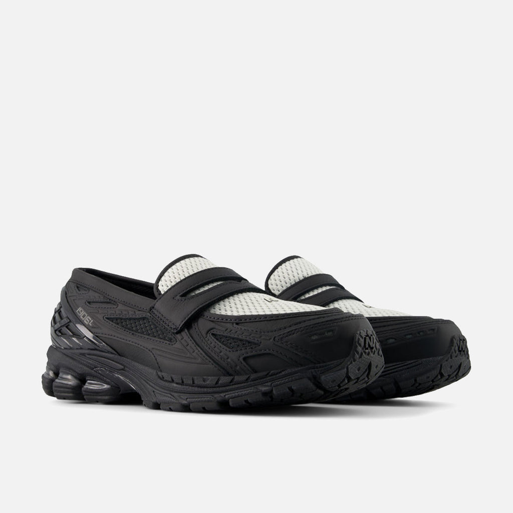 1906L - BLACK / ANGORA