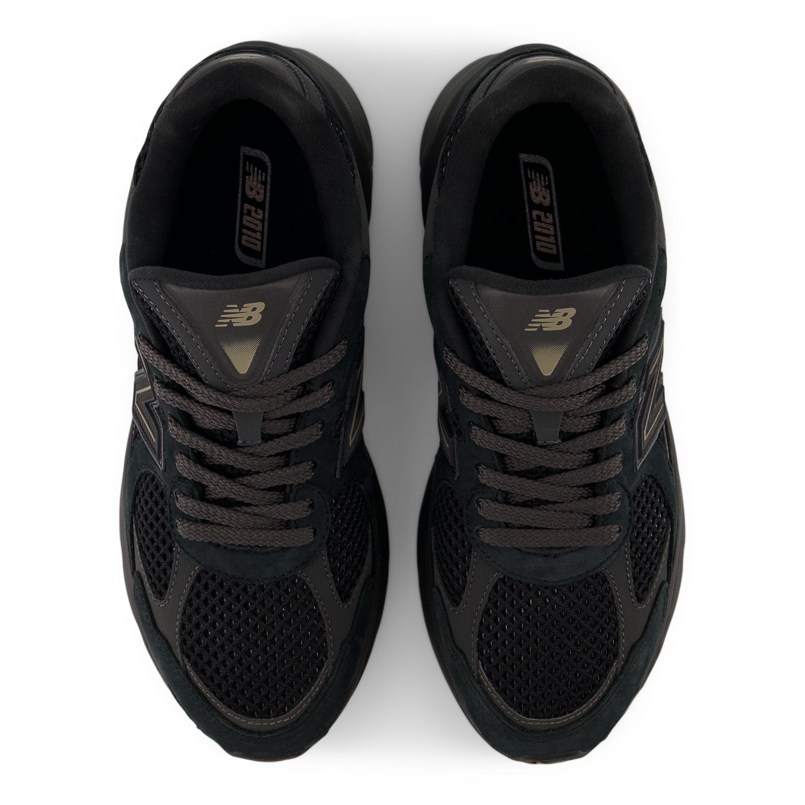 ABZORB 2010 "BLACK / BLACK CEMENT"