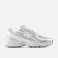 740 - METALLIC SILVER 877 C