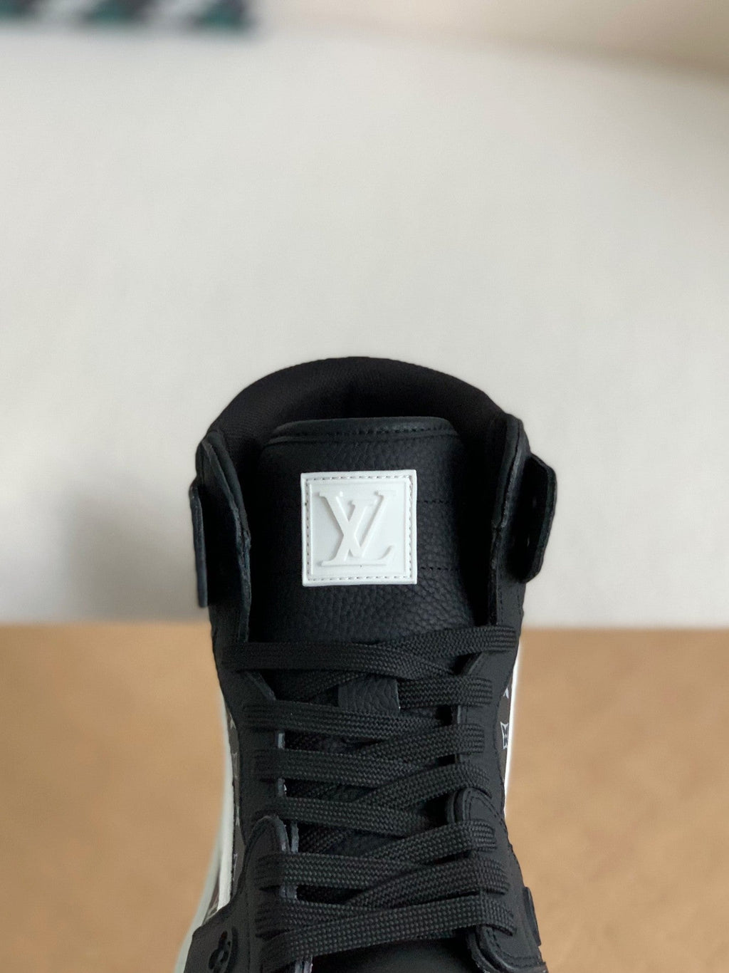 Nike Air Jordan 1 x LV - Triple Black Monogram Edition