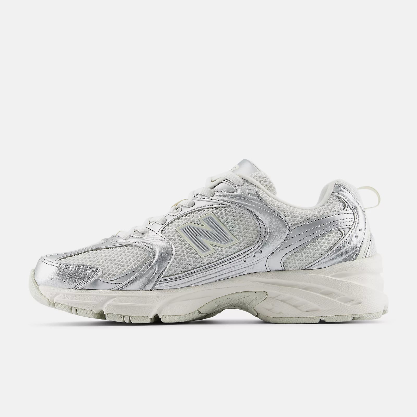New Balance 530 SILVER METALLIC with REFLECTION
