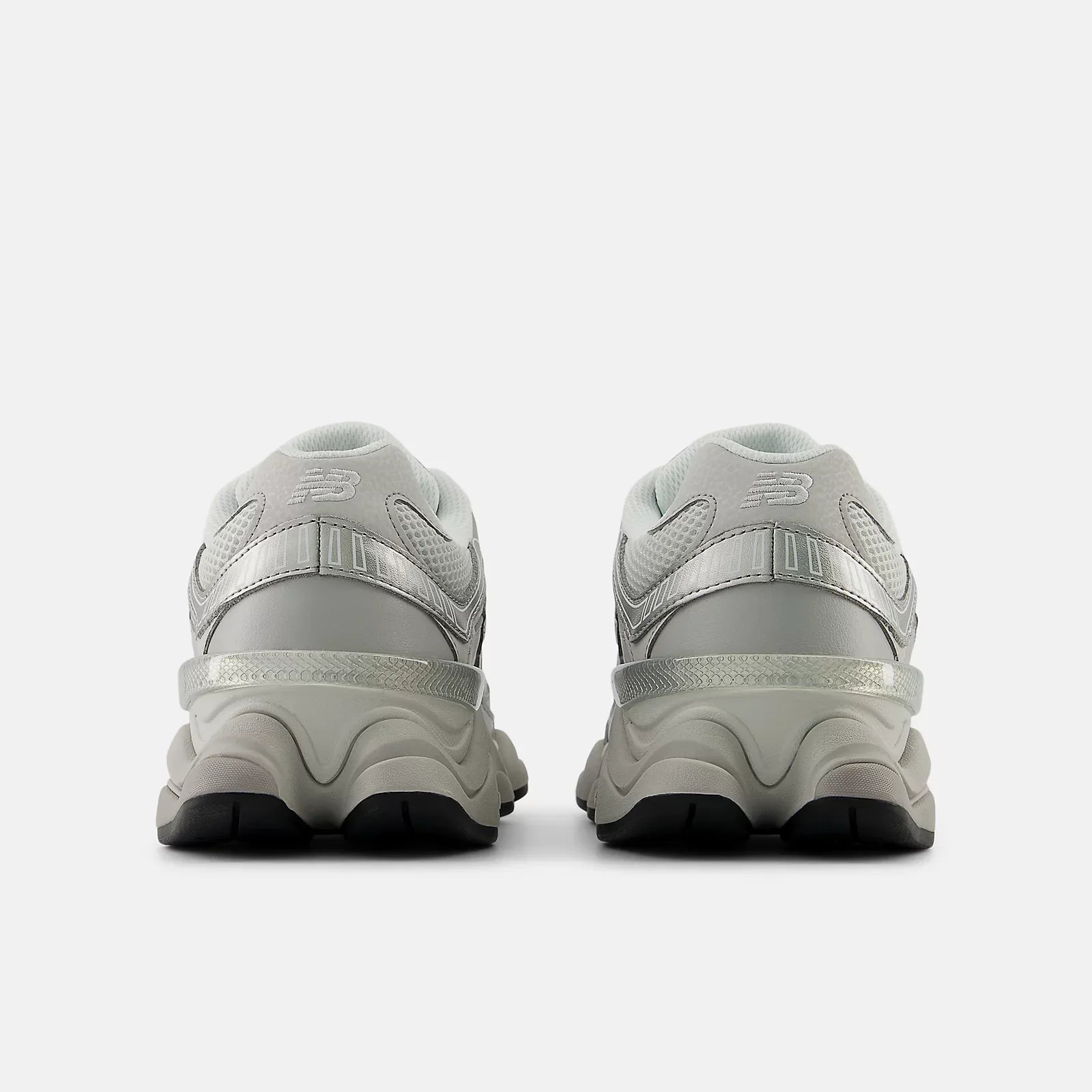 New Balance 9060 RAINCLOUD with TRUFFLE SALT