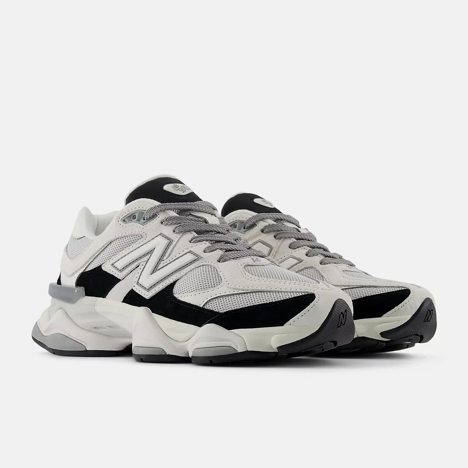 New Balance 9060 BLACK with REFLECTION